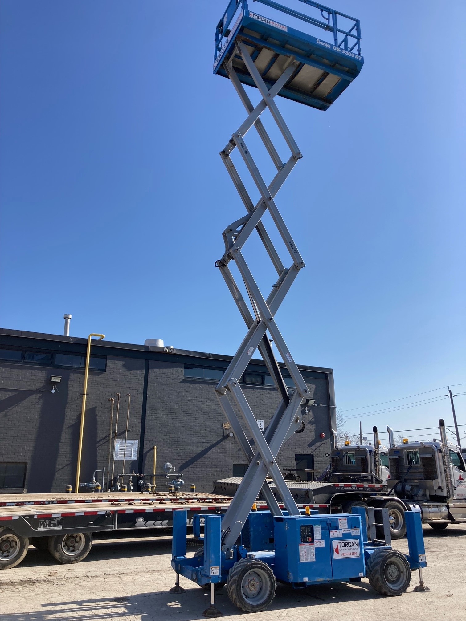 Used Scissor Lifts | Torcan Lift Equipment